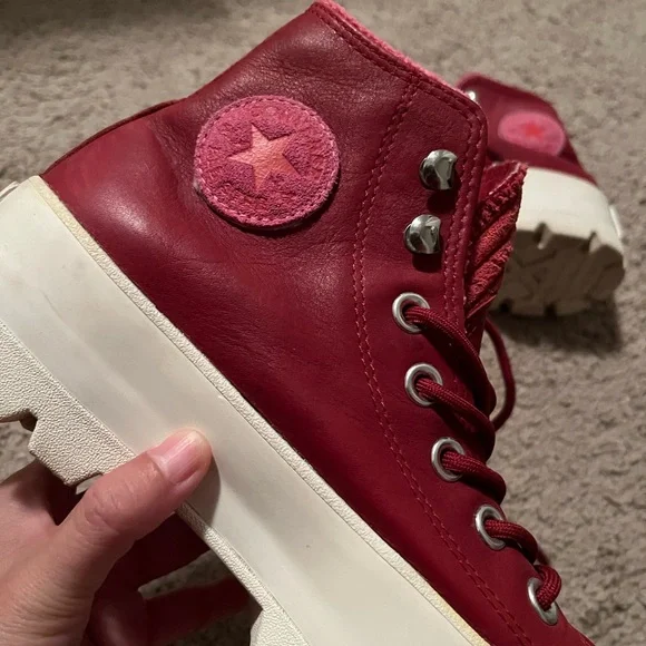 Converse Chuck Taylor All Star Lugged Winter High Leather (Size 6 US Women) - Picture 4 of 10